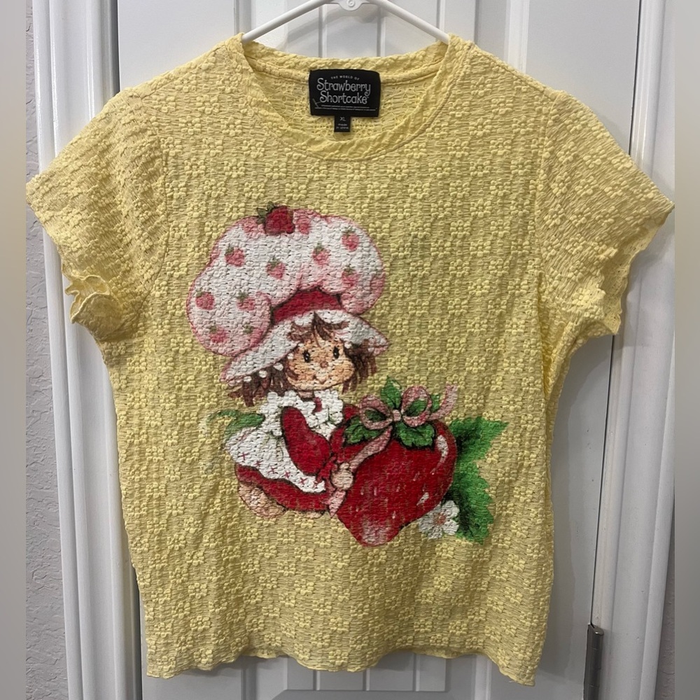 Strawberry Shortcake XL Shirt New without Tags - Picture 7 of 7